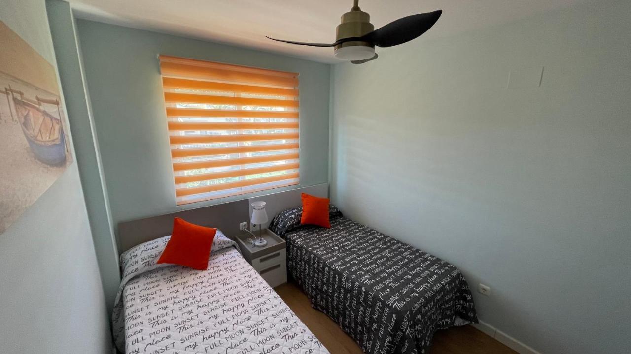 Apartment Brisas De Denia, Beach&town